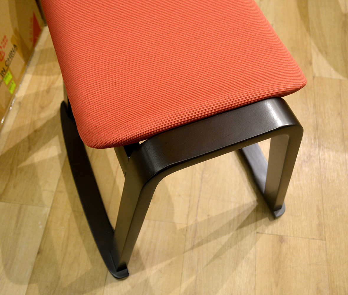 アクリル スケルトン折りたたみスツール組み立て不要 デザインチェア クリアチェア 椅子 クリア 折りたたみ椅子 で省スペース 会議椅子 ビングルームチェア 北欧