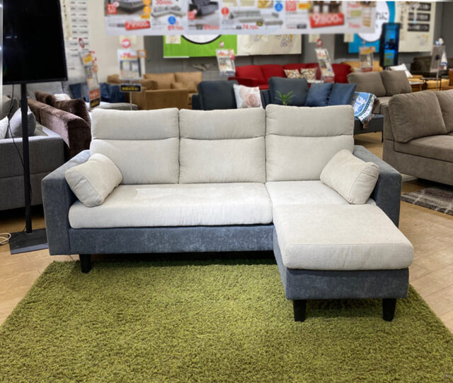 撥水生地でお手入れ簡単！クッション2個付き！かわいらしいツートンカラーで、お部屋が明るい雰囲気に◎座面が入れ替え可能なので、お部屋の間取りに合わせて自由に入れ替えできます。