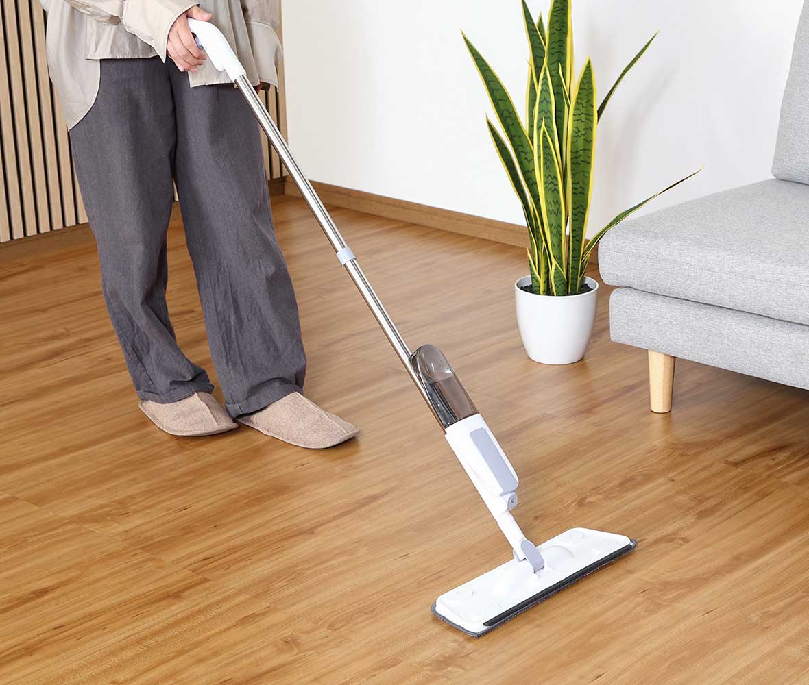 スプレーモップ