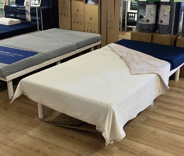 つるんと優しい、摩擦感ゼロ♪なめらか＃冷感ブランケット！素肌が喜ぶ触り心地！ひんやり快適冷感で寝心地◎賢く省エネ！台風時なども大活躍！