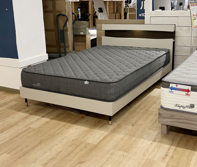 セミダブルベッドセット